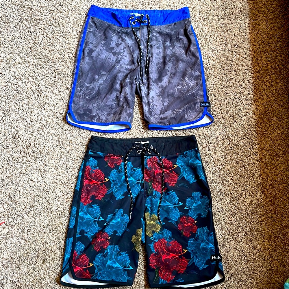 Huk Men’s 30 waist unlined Board Shorts